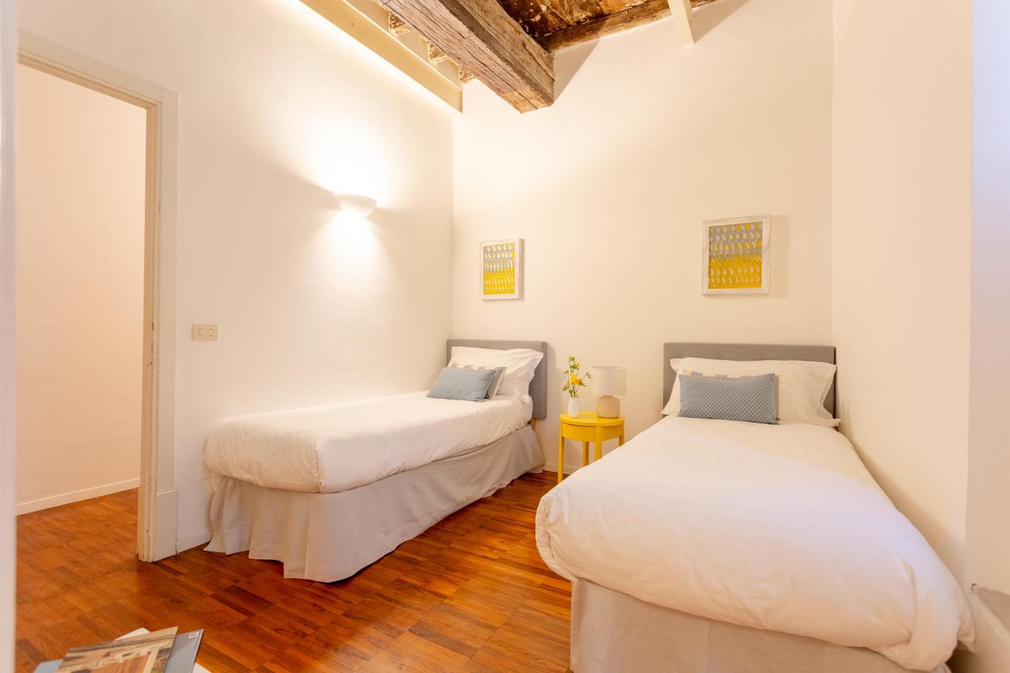 Casa Cristina In Piazza Farnese Appartement Rome Buitenkant foto